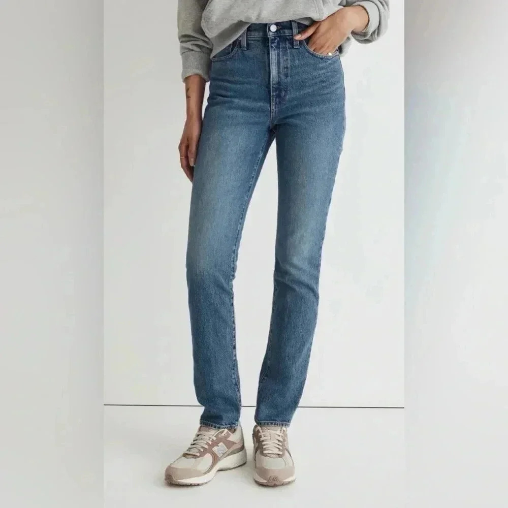 Women’s Madewell the perfect vintage Jean size 27